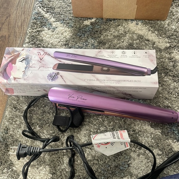 Straightener - Picture 1 of 1
